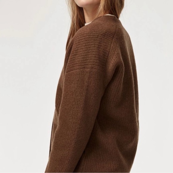 Aritzia Wilfred Free 100% Merino Wool Cardigan - Picture 3 of 10
